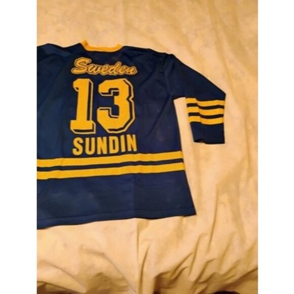 Sweden Swedish National Hockey Team Jersey Large Sundin #13 Oversized - Picture 5 of 7